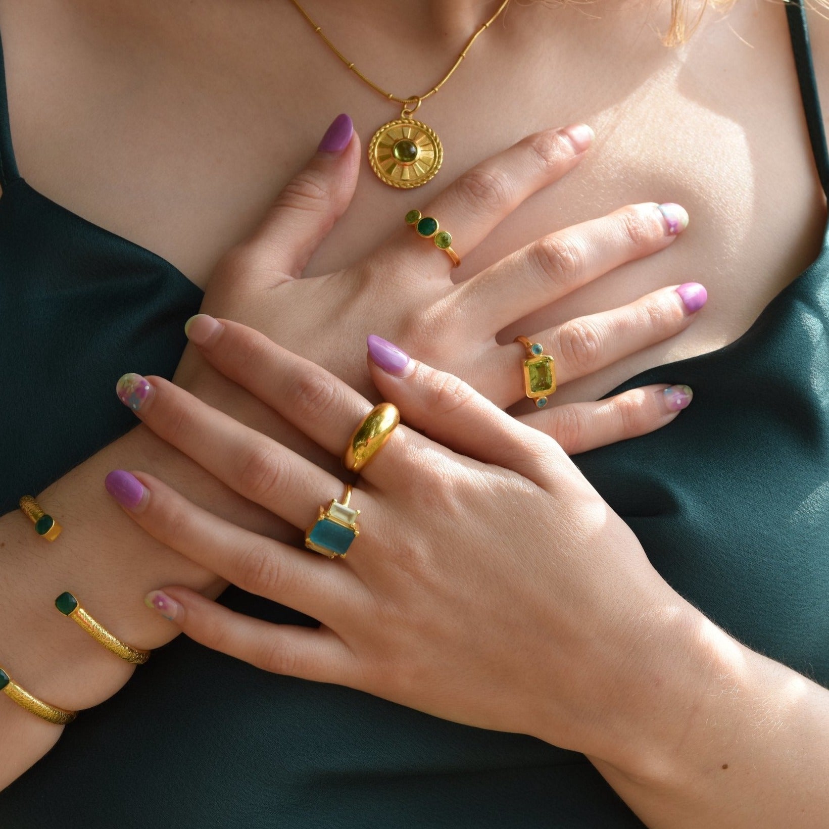 green ensemble jewels cu.JPG