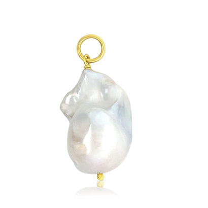 Baroque Pearl Pendant in Gold